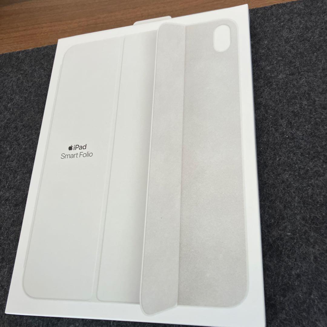 <純正品・美品>iPad 第10世代用 Smart Folio -ホワイト