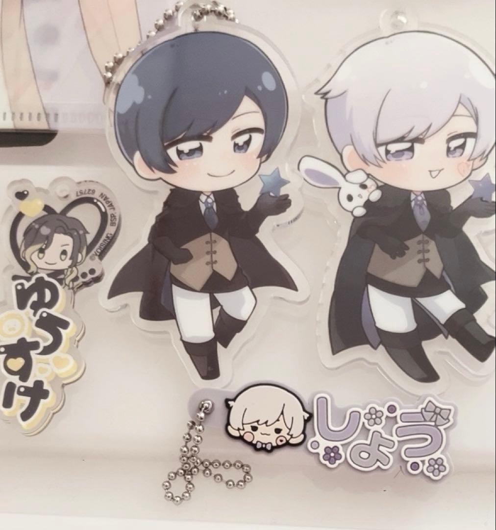 いれいすまとめ売り 初兎くん多めバラ売り⭕️ - メルカリ