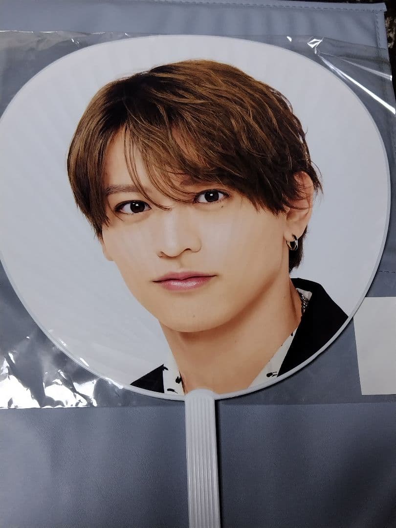 timelesz うちわ 猪俣周杜 - メルカリ