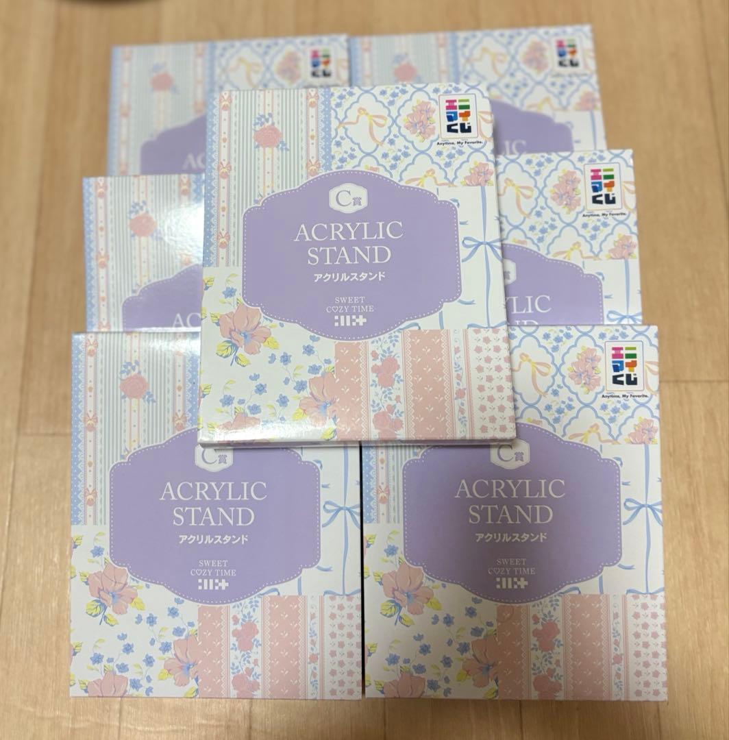 ≠ME ノイミー アンチコンフィチュール 集合 チェキ