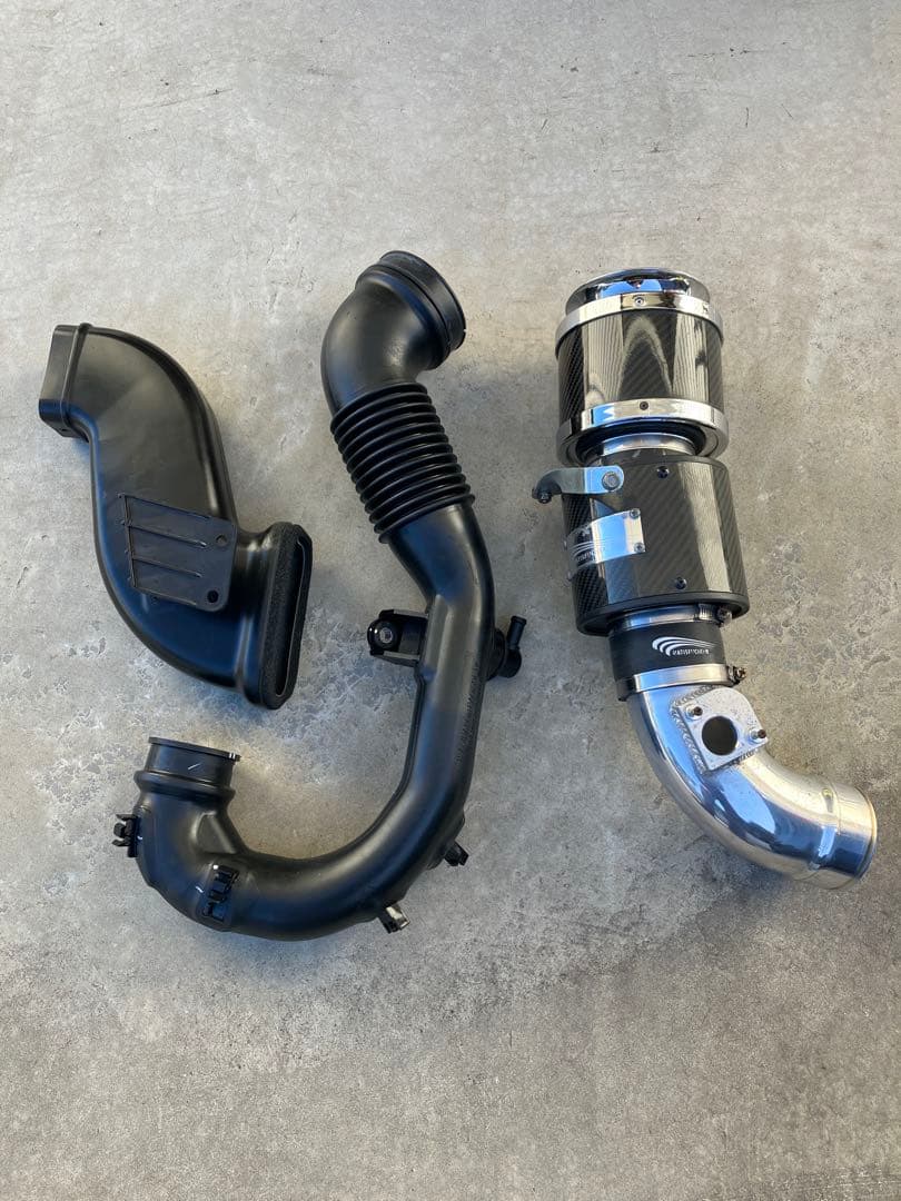 デリカD5 サティスファクション カーボンチャンバーエアインテーク