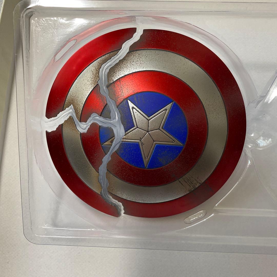 ホットトイズ キャプテンアメリカ エンドゲーム シールド（破損