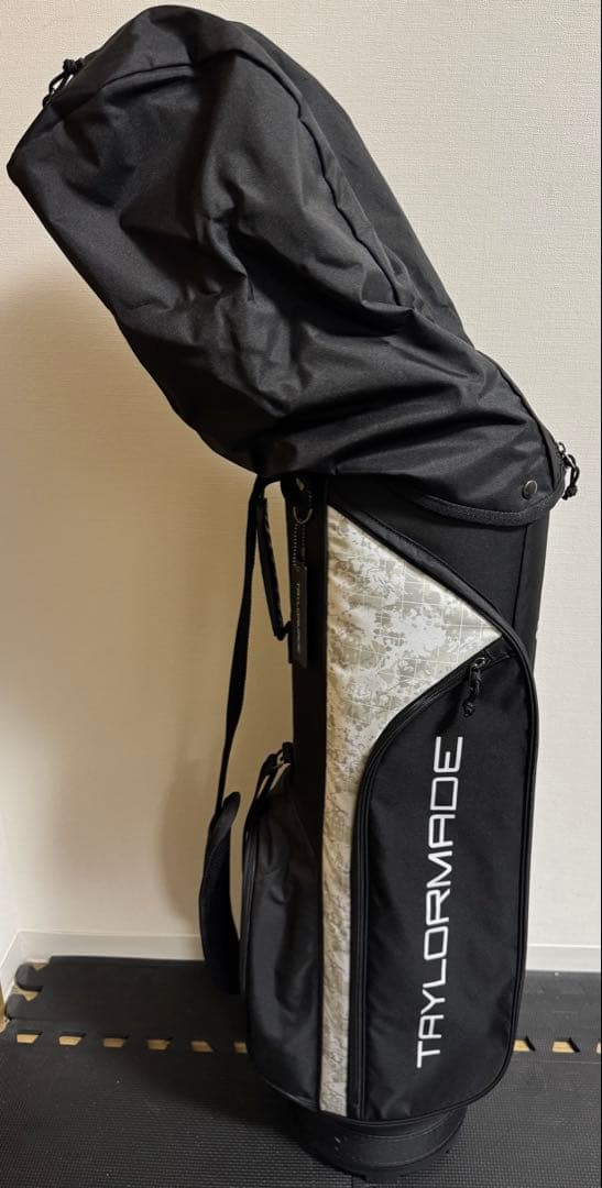 テーラーメイド スリムキャディバッグMen's TJ111 23SS 軽量モデル