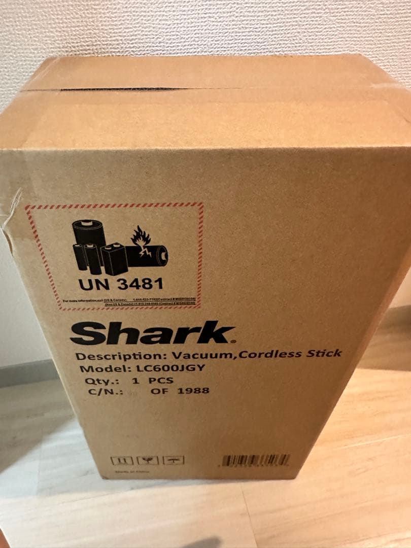 シャーク掃除機SharkEVOPOWER SYSTEM BOOST LC600J Shark EVOPOWER SYSTEM BOOST コードレススティッククリーナー LC600J