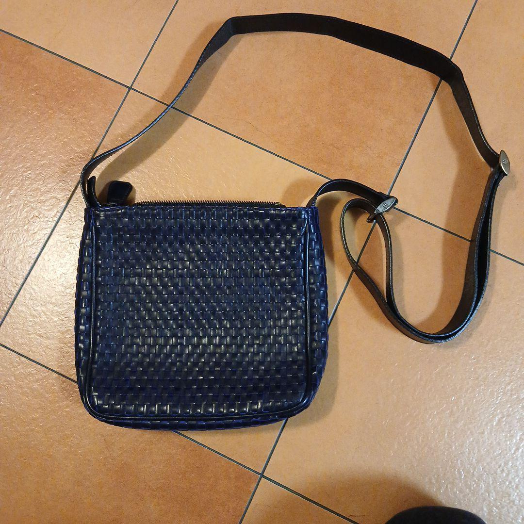 ネイビー レザー ショルダーバッグ ジョルジオ・アルマーニ - メルカリ