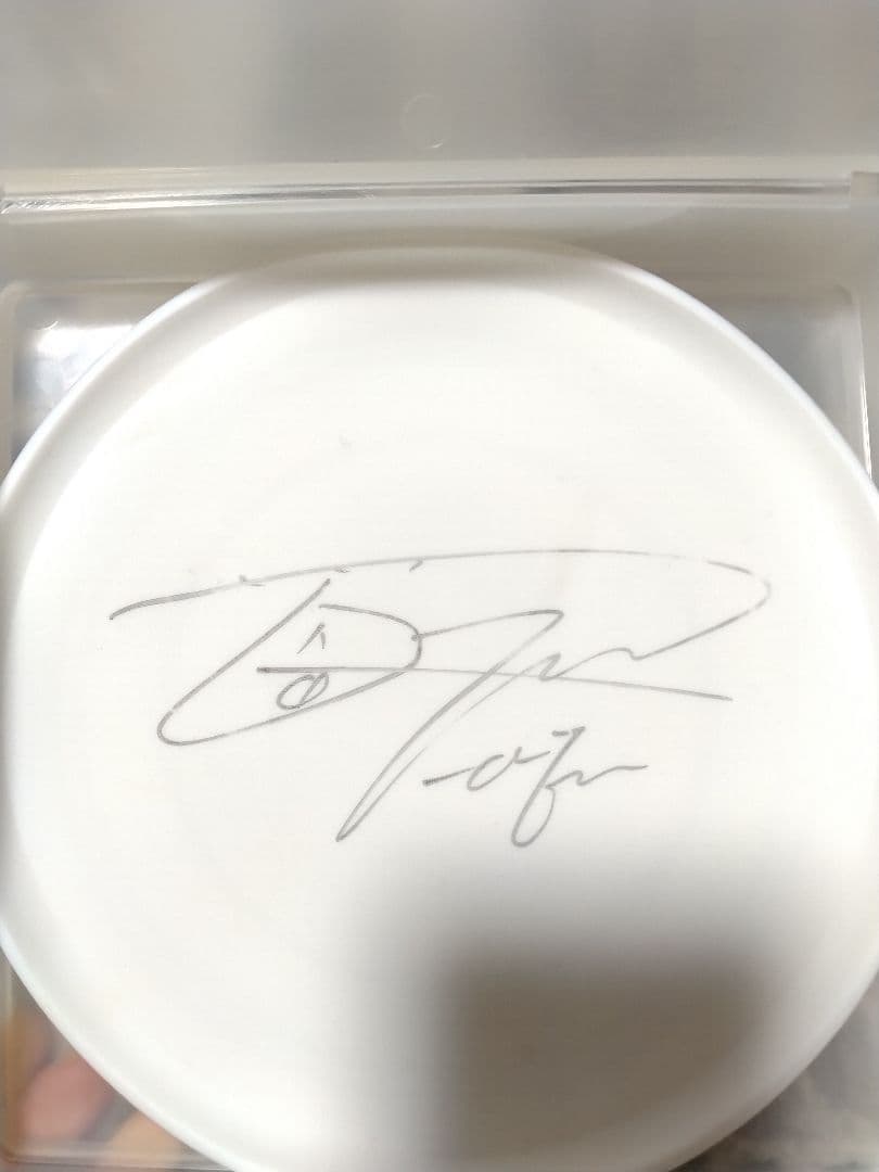 SHINEE オニュサインフリスビー