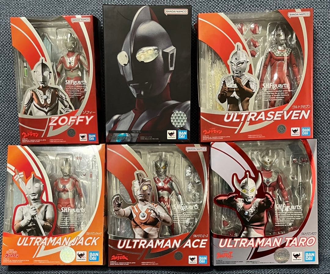 sh figuarts ウルトラマン6兄弟 S.H.Figuarts ウルトラ6兄弟勢ぞろい記念円谷プロ LSS品田冬樹氏＆潤淵