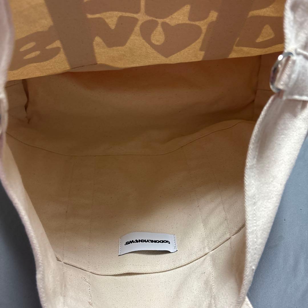 岩田剛典 GODONLYKNOWS トートバッグ - メルカリ