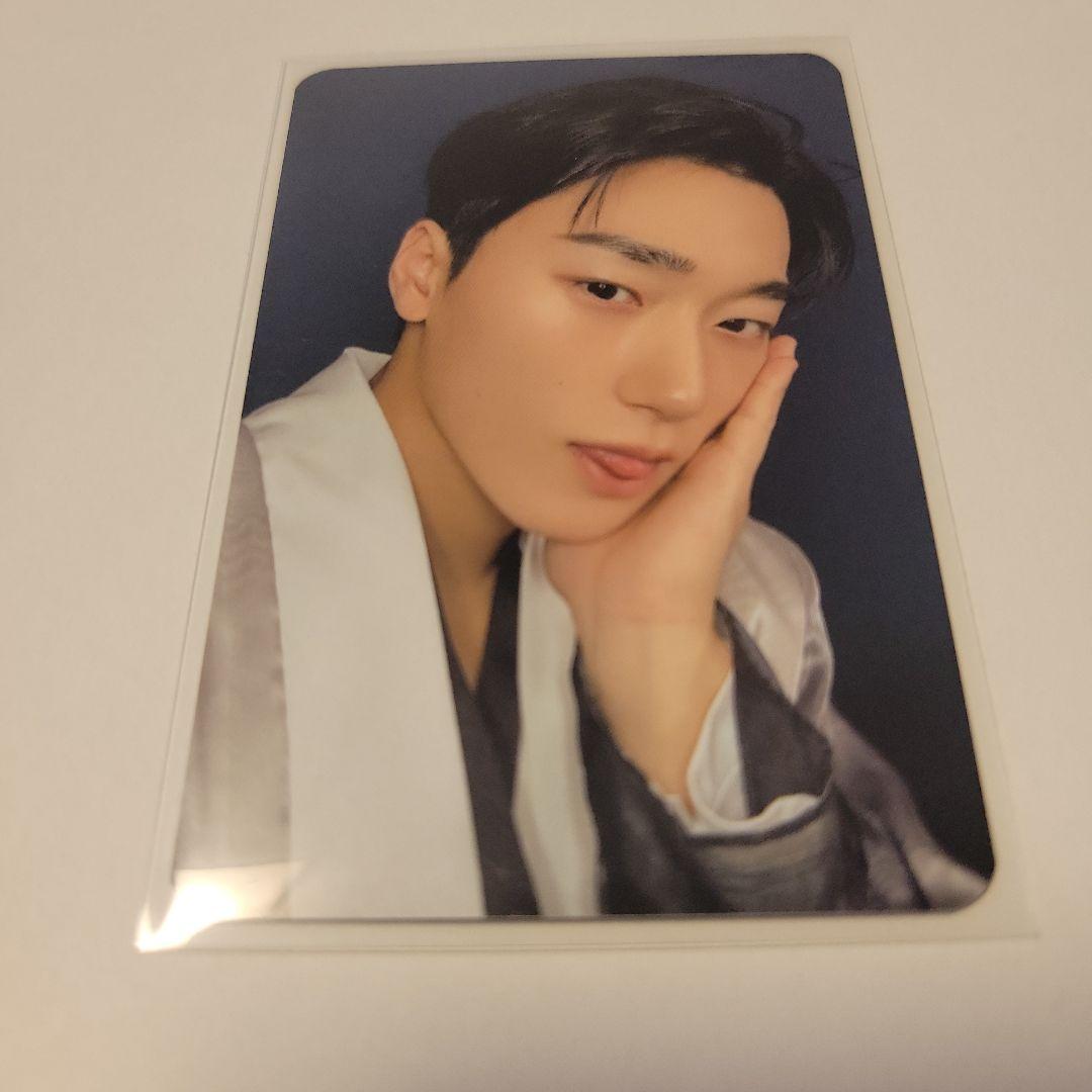 ateez soundwave 特典トレカ サン - メルカリ