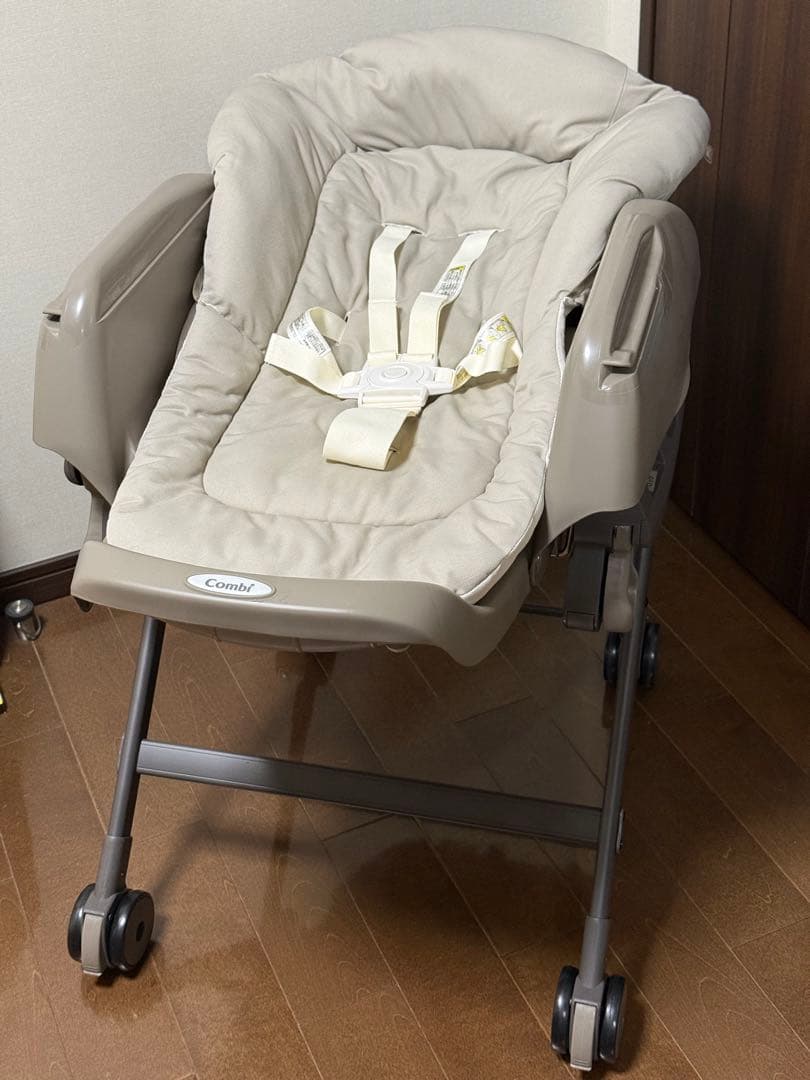 コンビ ネムリラ Fit AQ ベージュ - メルカリ