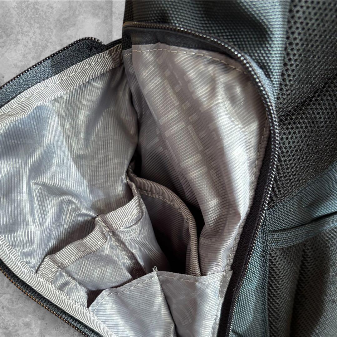 極美品 エースジーン リュック ace.GENE EVL-3.0 多機能 - メルカリ 極美品