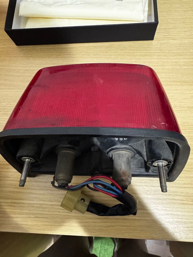 ゼファー400 テールランプ一式 配線コネクタ付き - メルカリ