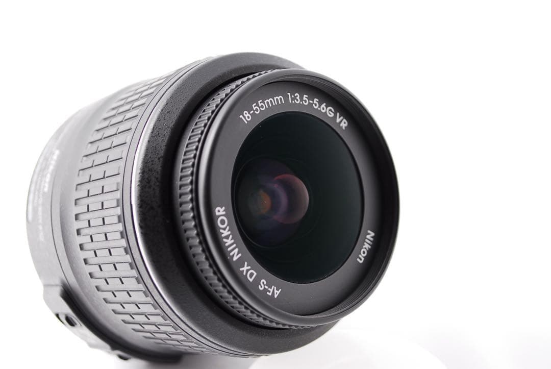 ショット数4224回✨Nikon D3200✨デジタル一眼レフ✨付属品多数