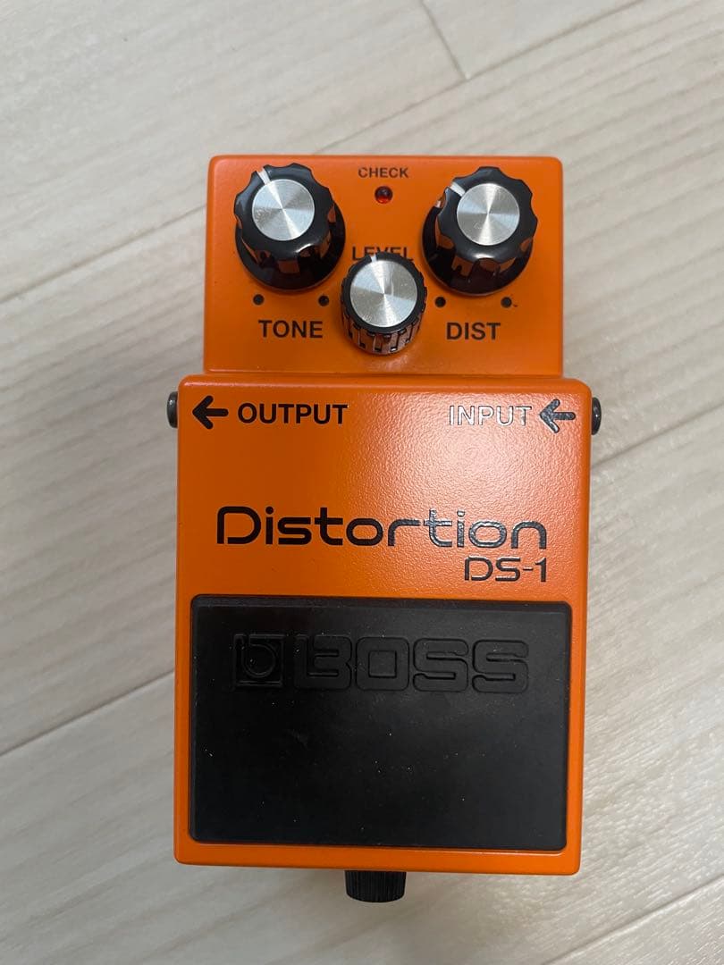 BOSS Distortion DS-1 ギターエフェクター - メルカリ