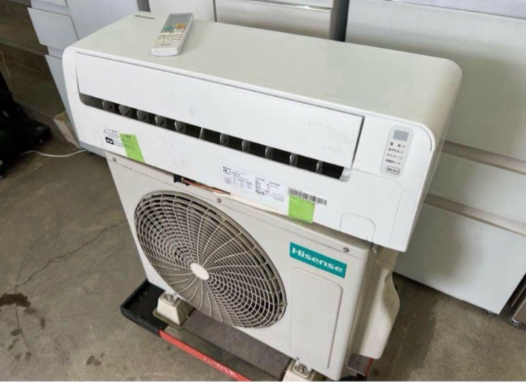【高年式】2022年式 2.2kw Hisenseエアコン HA-S22E-W
