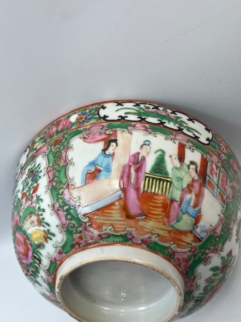 中国古美術 清時代 広彩 人物文 椀 開光人物 草花文 五彩 人物