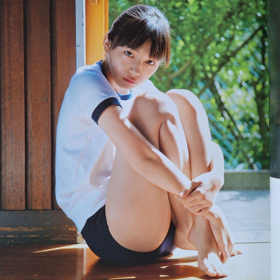 haruna 川口春奈 写真集 2直筆サイン付 ほぼほぼ新品 シュリンク 未