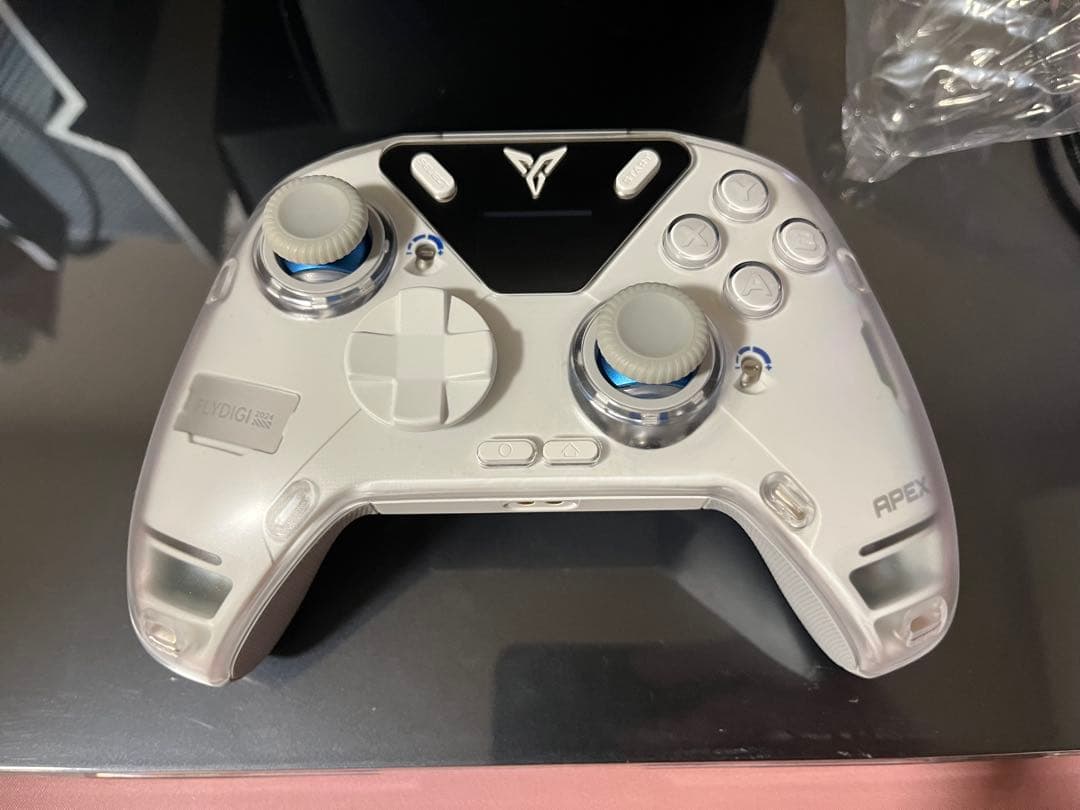 Flydigi Apex 4 & 専用充電ドック Amazon.com: Flydigi Black Wireless Charger Dock for Vader4pro