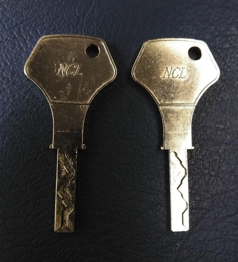送料無料】 パチスロ流通キー ZEROキー NCL スロット鍵 2本セット