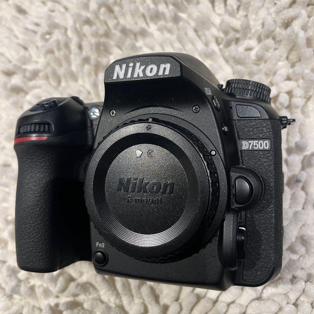 【値下！早い者勝ち】Nikon D7500 ボディ　13,000ショット ニコン D7500-BODY デジタル一眼カメラ 「D7500」 ボディ | ヤマダ