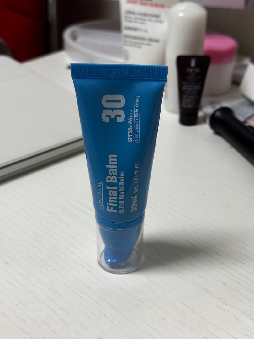 ファイナルバーム SPF50+PA+++ ✨ファイナルバーム✨ 塗った瞬間トーン補正＆ニキビ跡カバー。 厚塗り