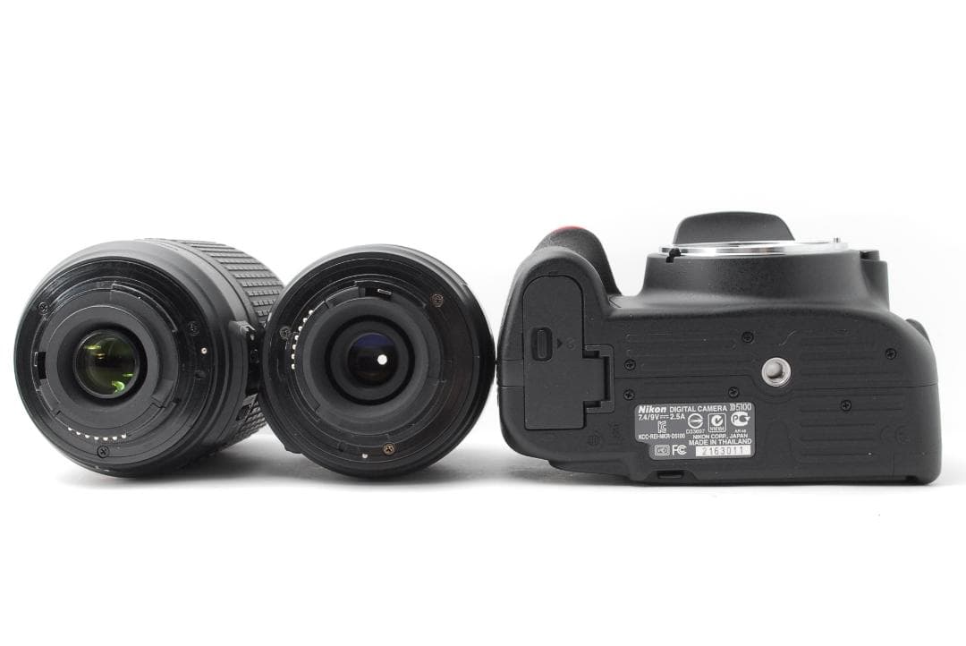 新品級ショット数】Nikon D5100 スマホ転送 ダブルレンズ 自撮り