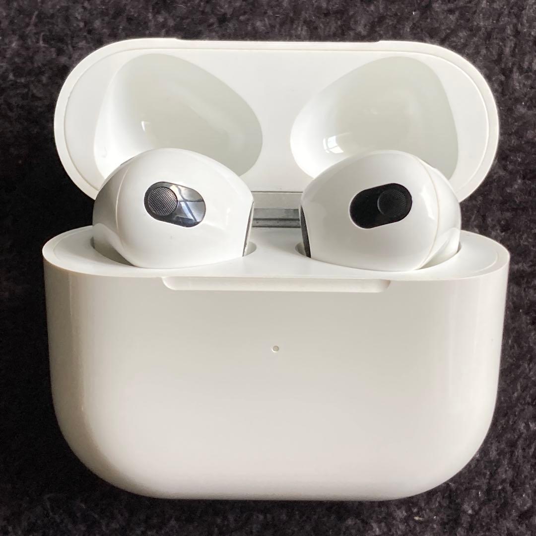 ジャンク】AirPods3似ワイヤレスイヤホン - メルカリ