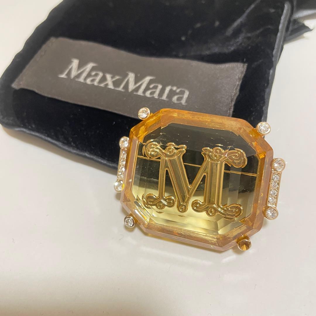 マックスマーラ Max Glassy Brooch ブローチ ゴールド Mロゴ - メルカリ