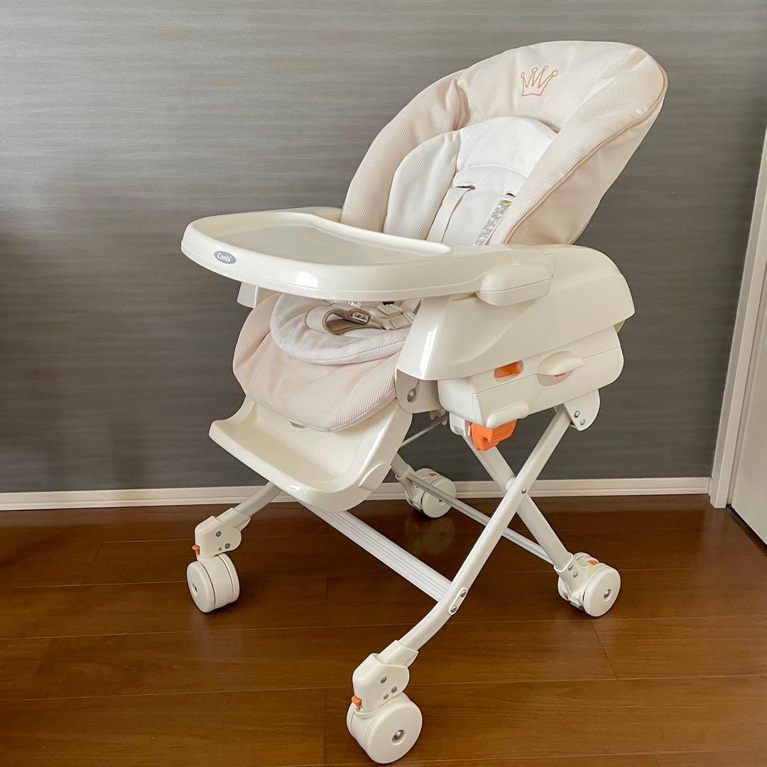 コンビ ハイローチェア 手動スイング リクライニング combi - メルカリ