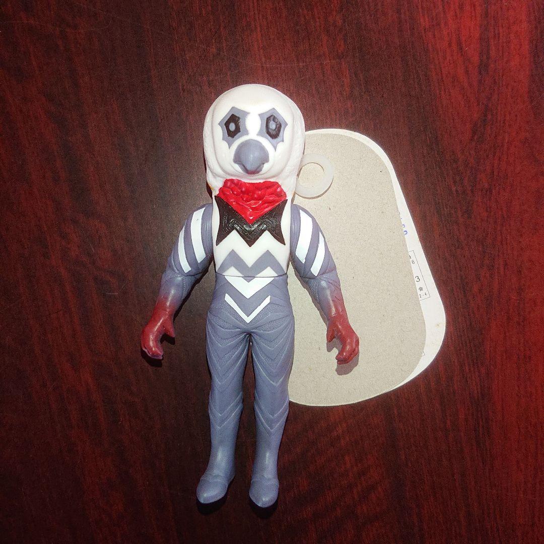 絶版/ガッツ星人 ソフビ - メルカリ