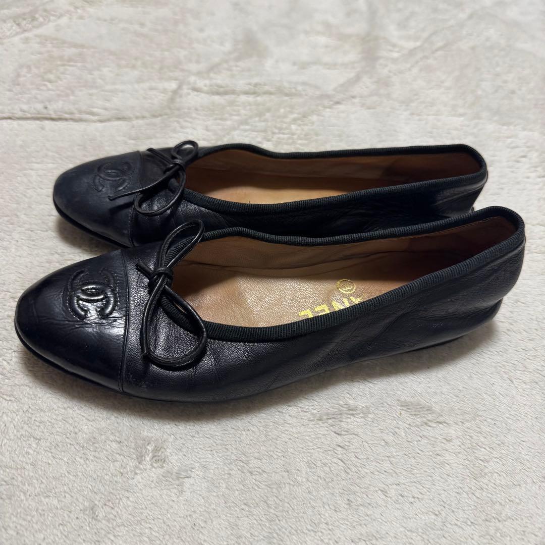 CHANEL シャネル　黒　ブラック　レザー　ココマーク　22.5cm