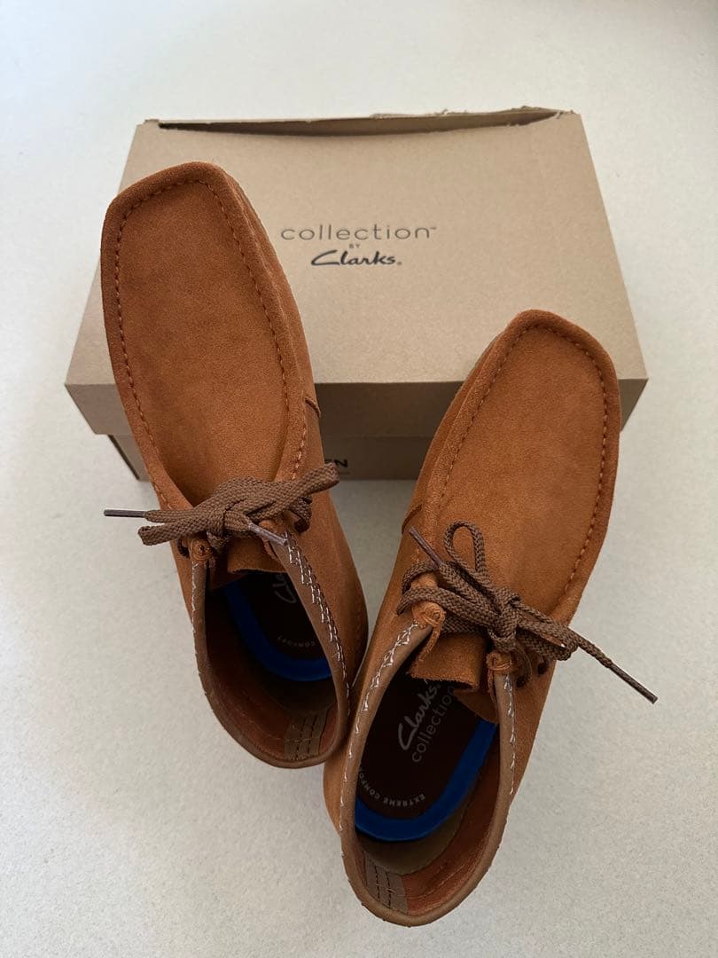 【新品】CLARKSワラビー26.5cm CLARKS Wallabee Boot Dark Grey Sde Dark Grey Sde （クラークス