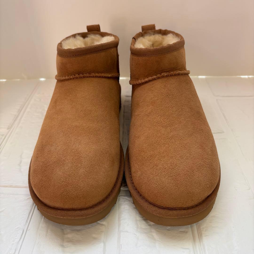 UGG アグ ムートンブーツ ウルトラミニ　チェスナット 24.0cm