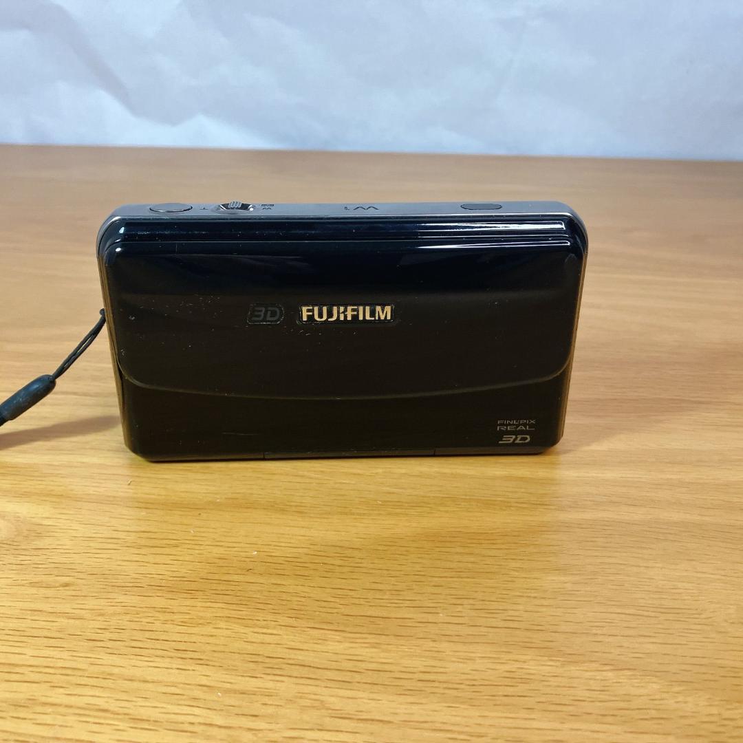 FUJIFILM FinePix REAL 3D W1 デジカメ 動確済 - メルカリ