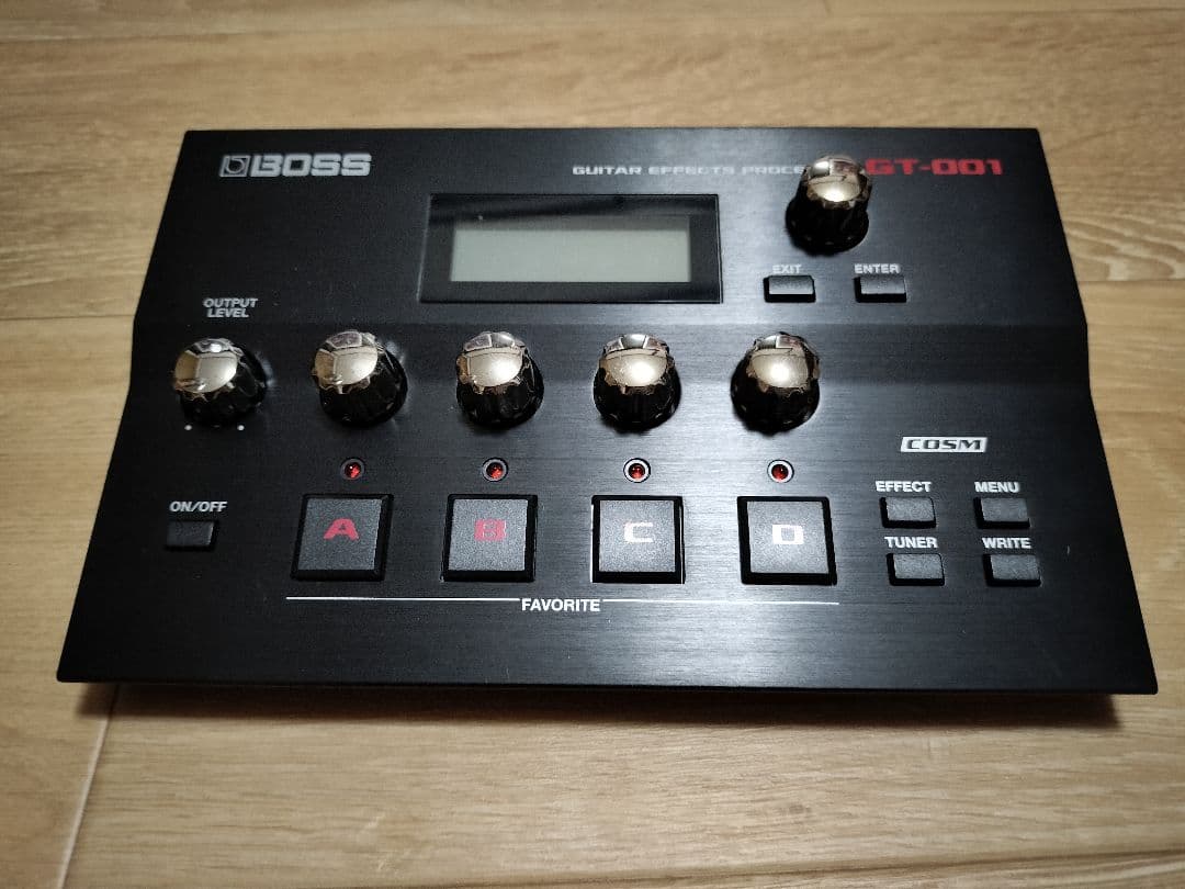 【チコ】BOSS GT-001 マルチエフェクター BOSS GT-001 デスクトップ型マルチエフェクター ボス GT001【 中古