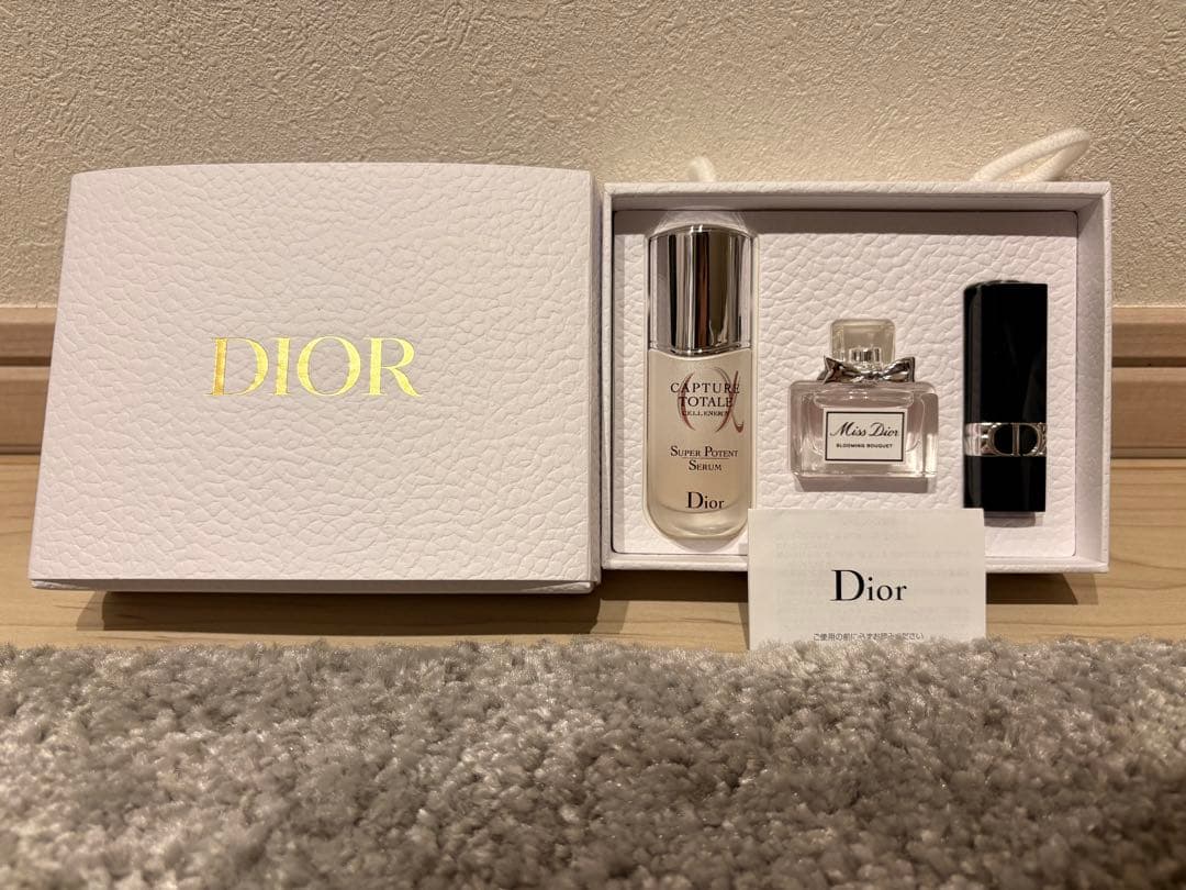 ディオール ディスカバリー キット - メルカリ