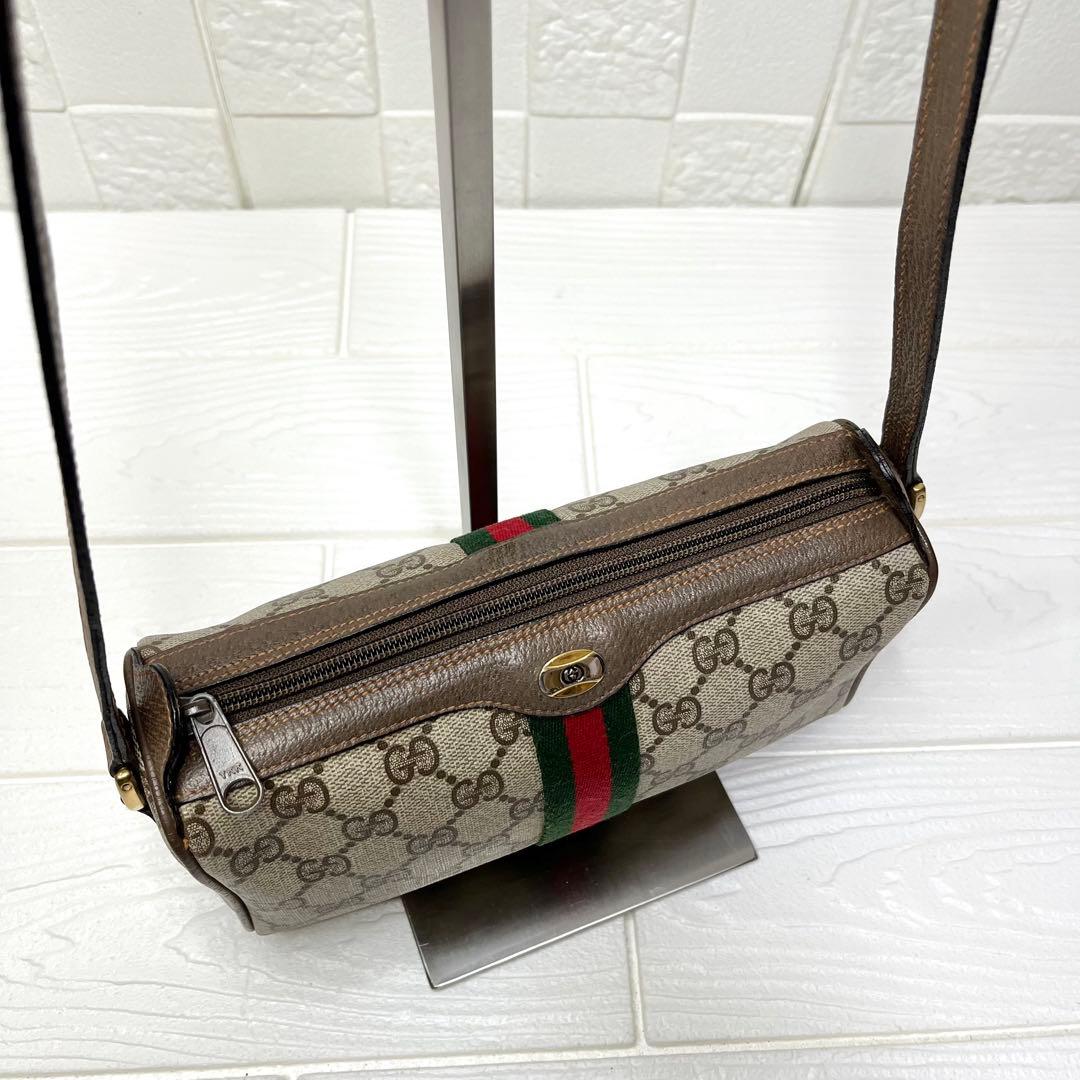 ✨極美品✨☘️GUCCI☘️✨ショルダーバッグ✨シェリー✨ GG柄✨PVC