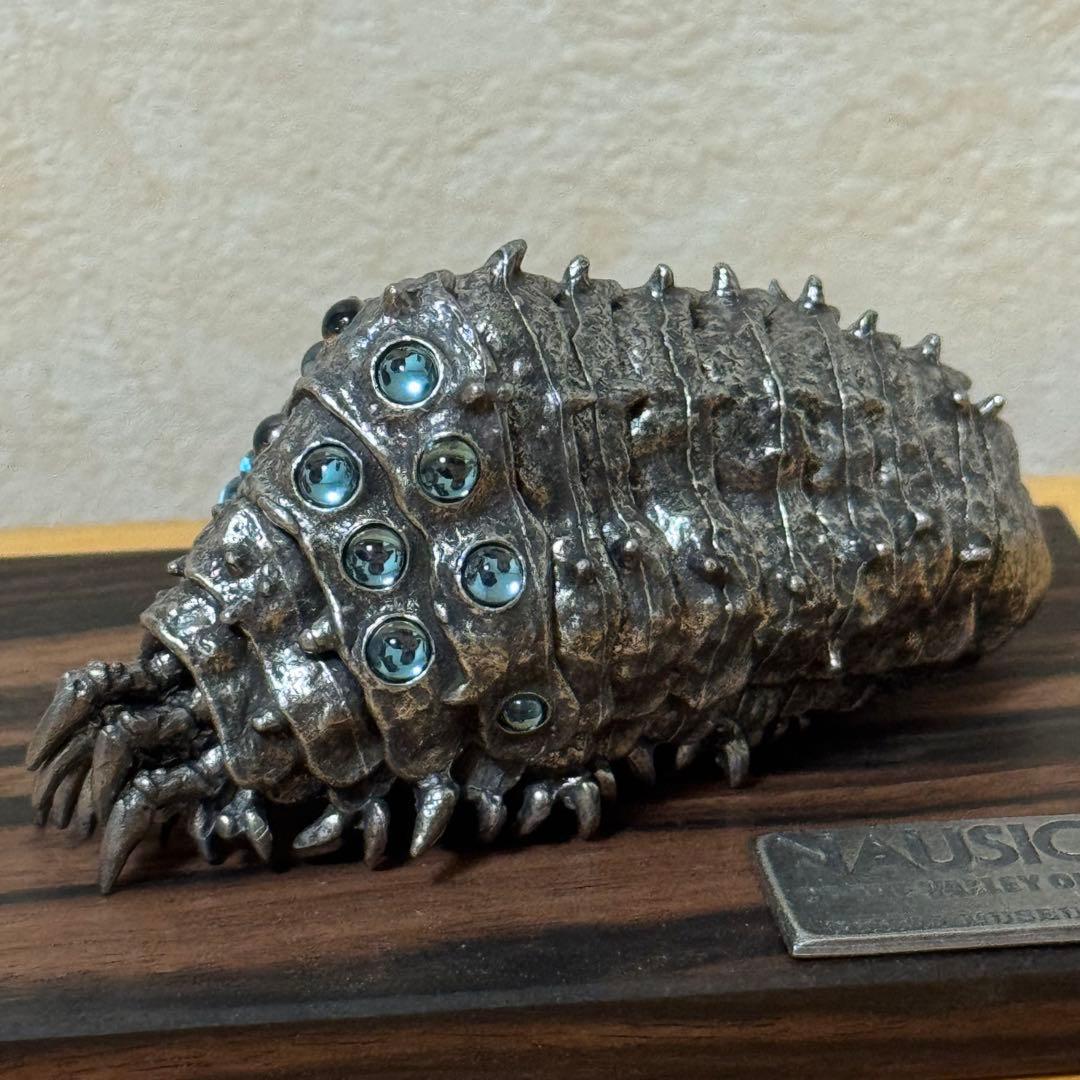 三鷹の森ジブリ美術館 限定 王蟲 青 - メルカリ