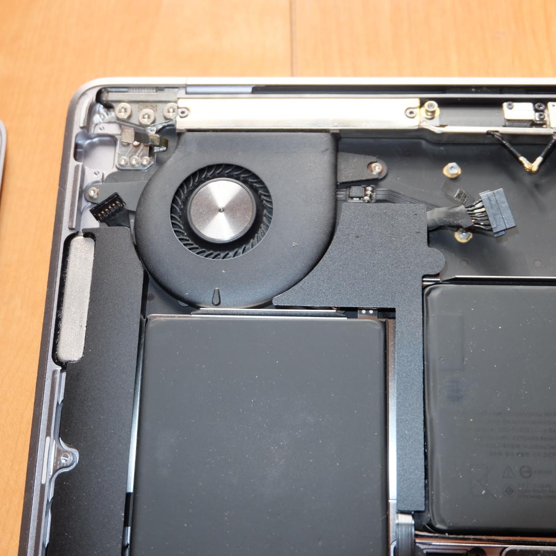 ジャンク Apple MacBook Air A1932 2018年 液晶OK - メルカリ