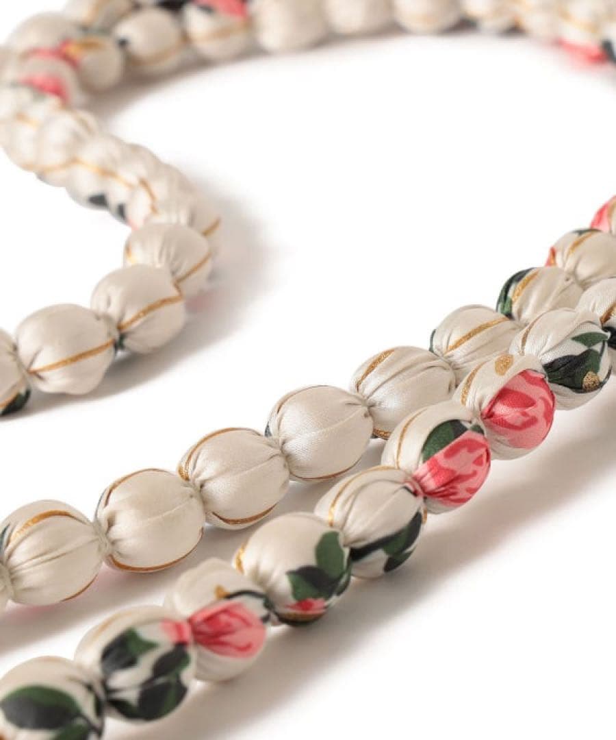 BEAMS COUTURE ルルメリーの携帯ストラップ - メルカリ