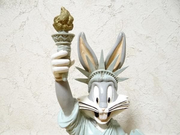 90年代 ビンテージ ワーナーブラザーズ バックスバニー 自由の女神 フィギュア