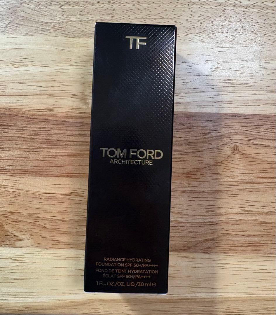 トムフォード　アーキテクチャー ラディアンス ハイドレーティング 6.0W