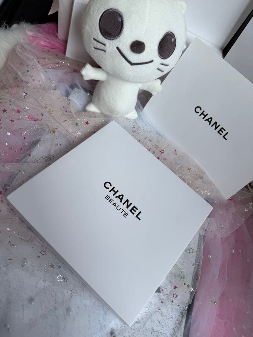 シャネル CHANEL ゴ―ルドスタンドミラー海外限定