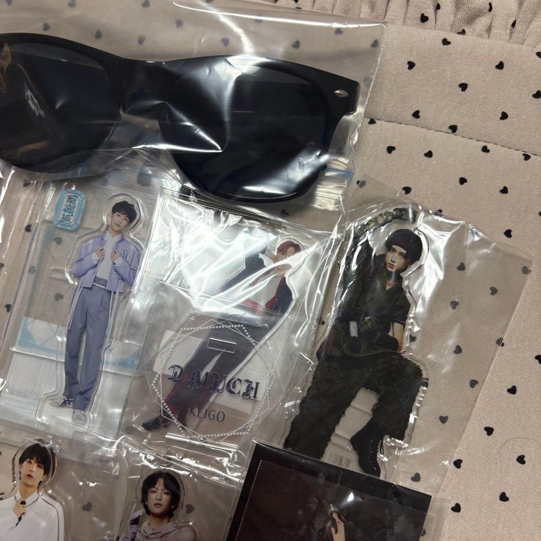 龍宮城 伊藤圭吾 KEIGO サングラス アクスタ ブロマイド トレカ - メルカリ