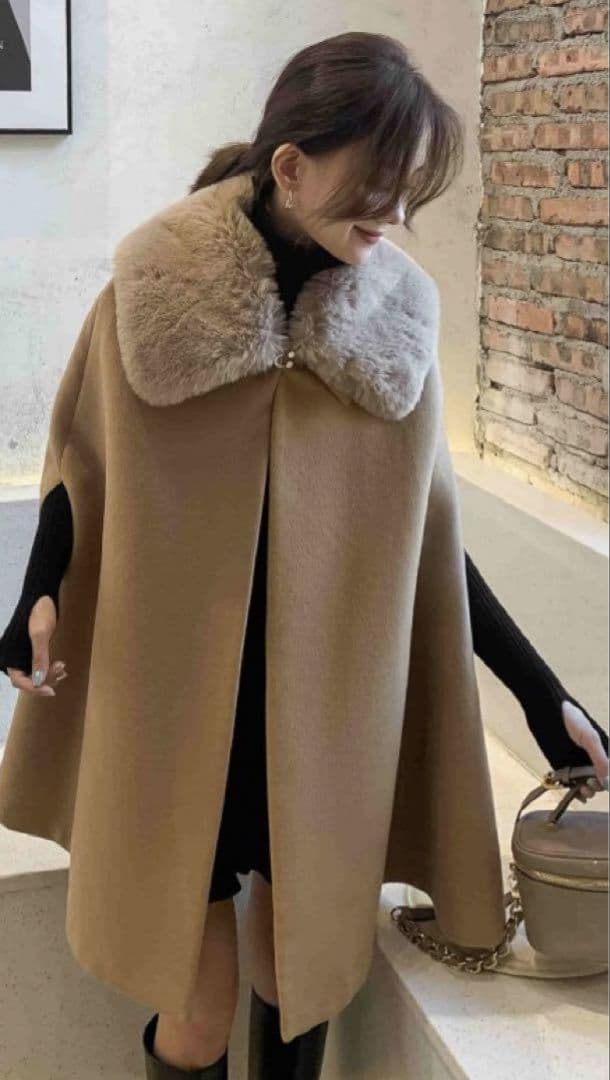 バースデーバッシュ ケープコート - メルカリ