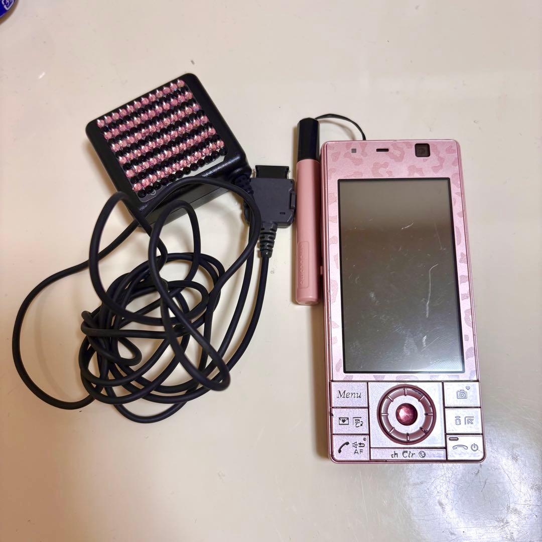 docomo ガラケー F-04C ピンキーガールズ - メルカリ