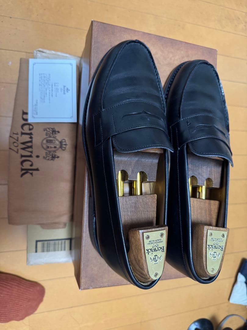 Berwick 1707 ブラックローファー UK 7.5 4456