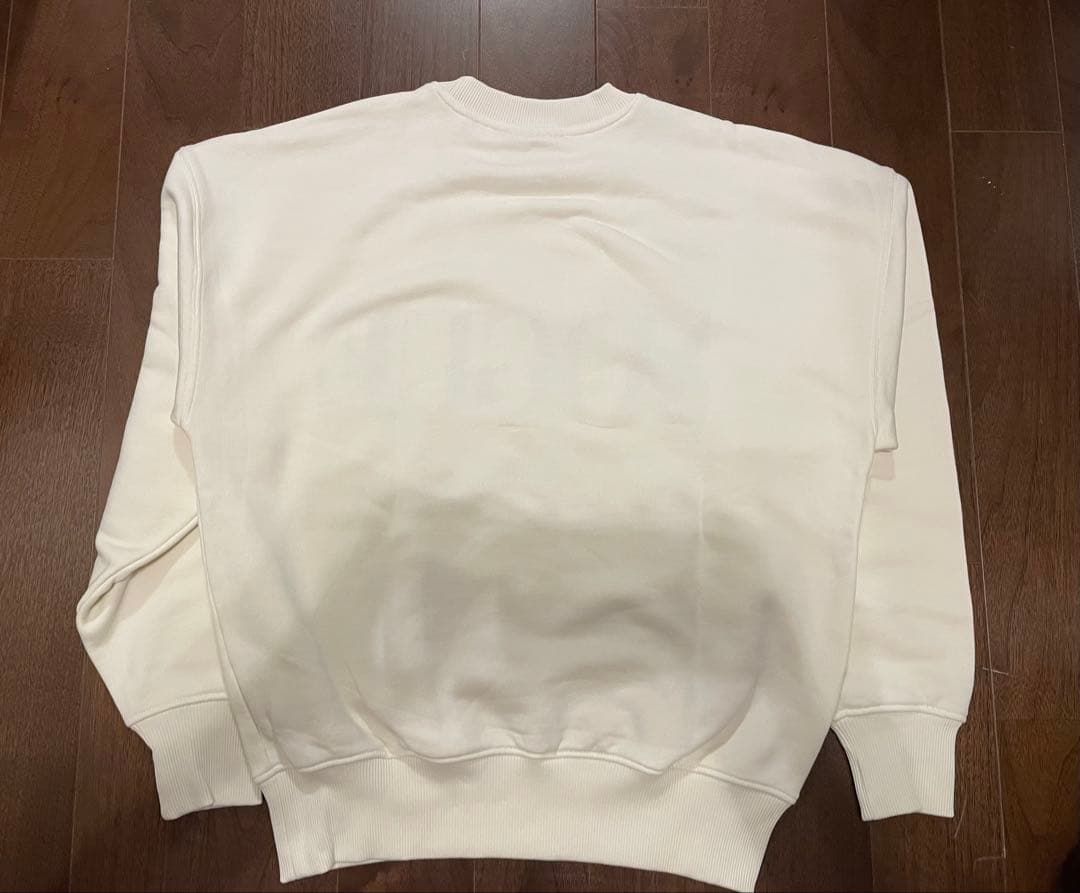 文太さま専用 新品 VOGUE ロゴ刺繍スウェット クリーム Sサイズ - メルカリ