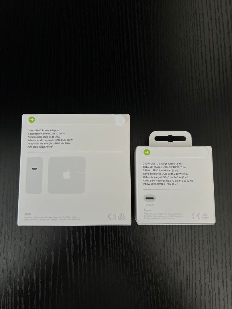 Apple 70W USB-C電源アダプタと240W USB-Cケーブル（2m） - メルカリ