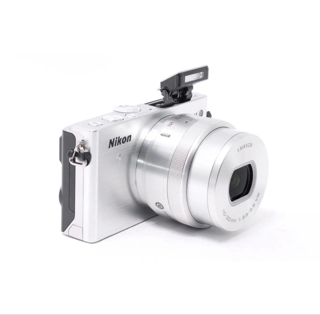 Nikon J4 ミラーレスカメラ シルバー - メルカリ